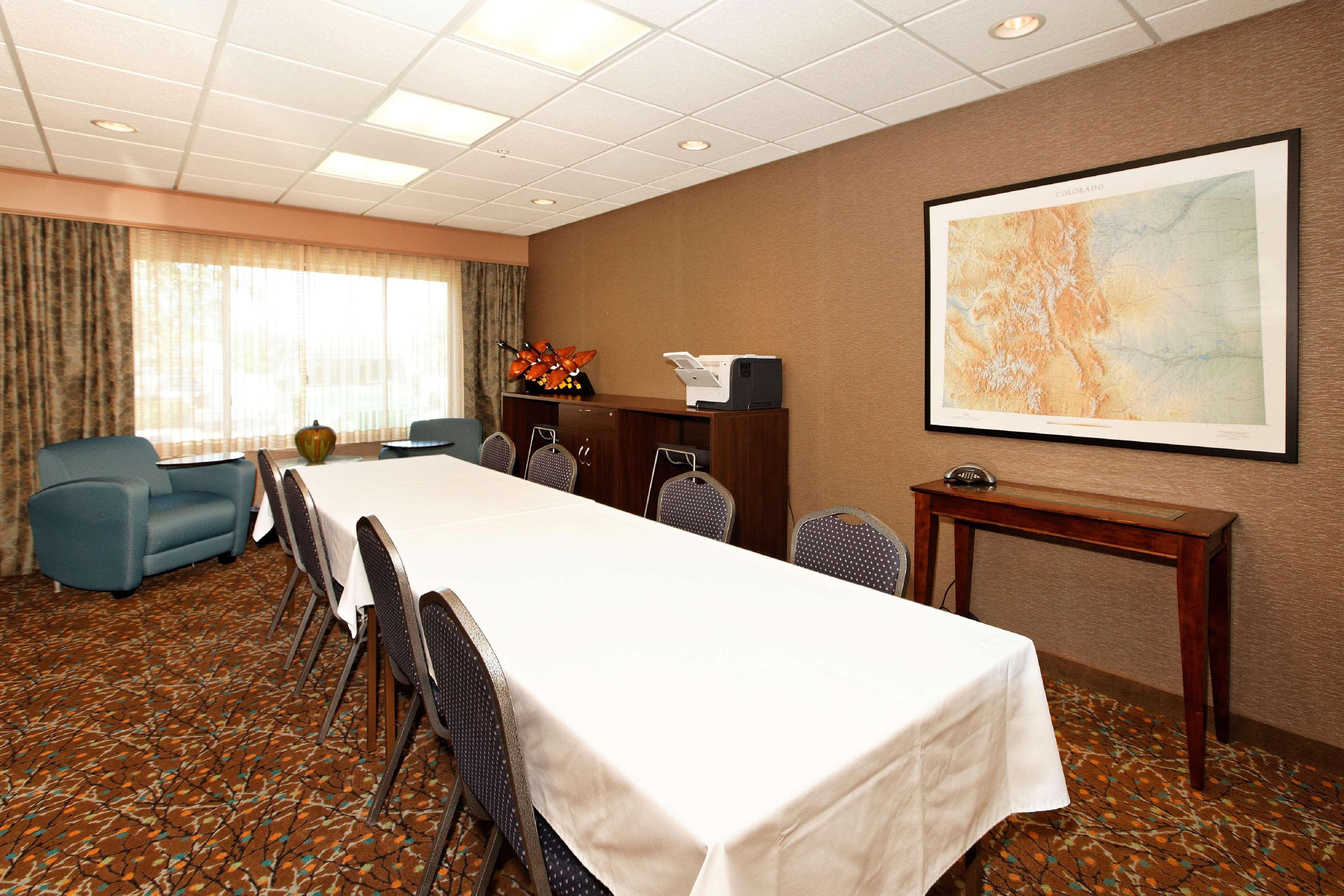Hampton Inn By Hilton Montrose Buitenkant foto