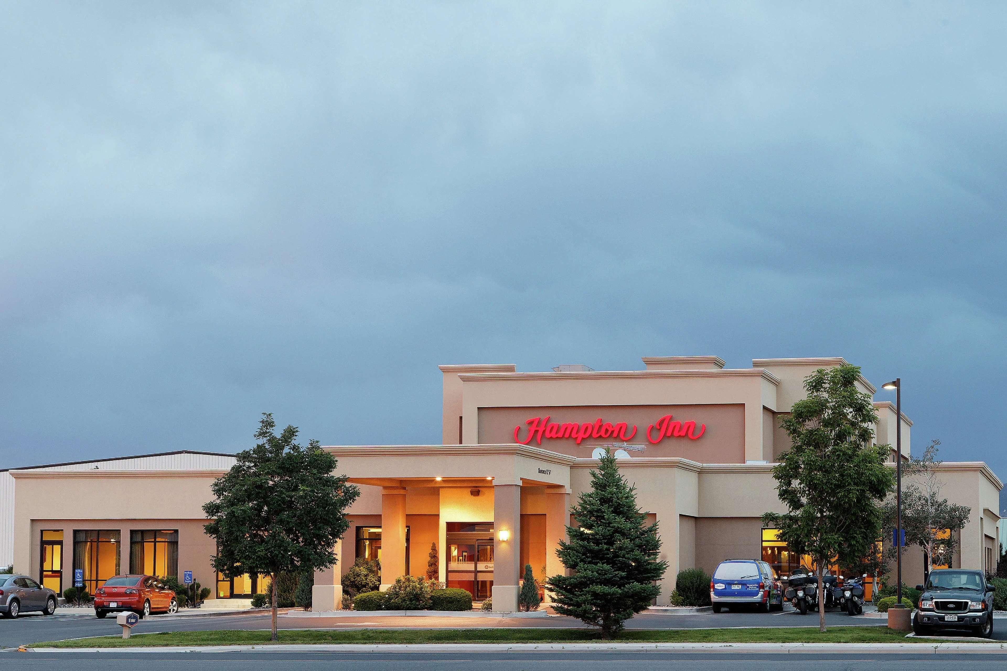 Hampton Inn By Hilton Montrose Buitenkant foto