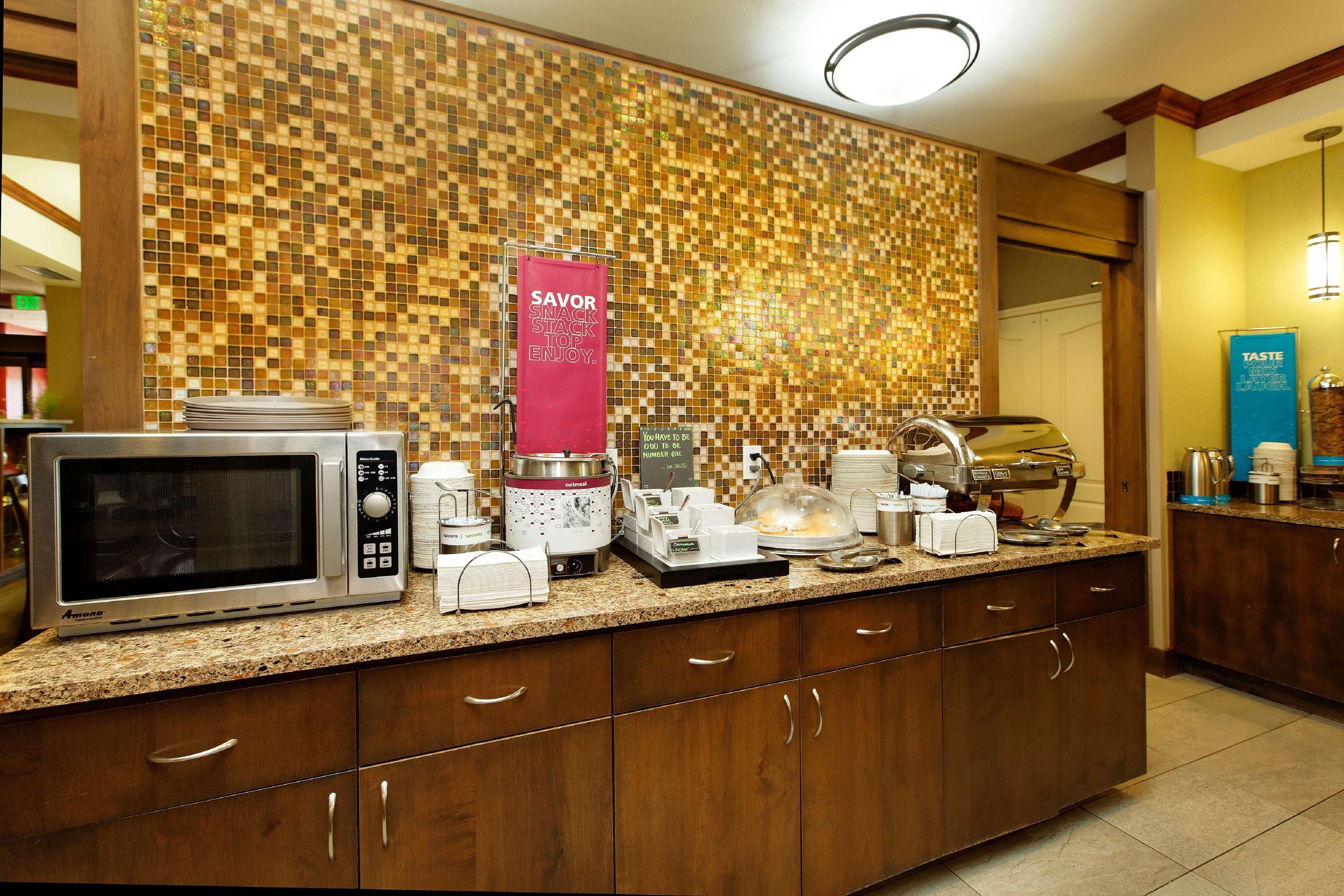 Hampton Inn By Hilton Montrose Buitenkant foto