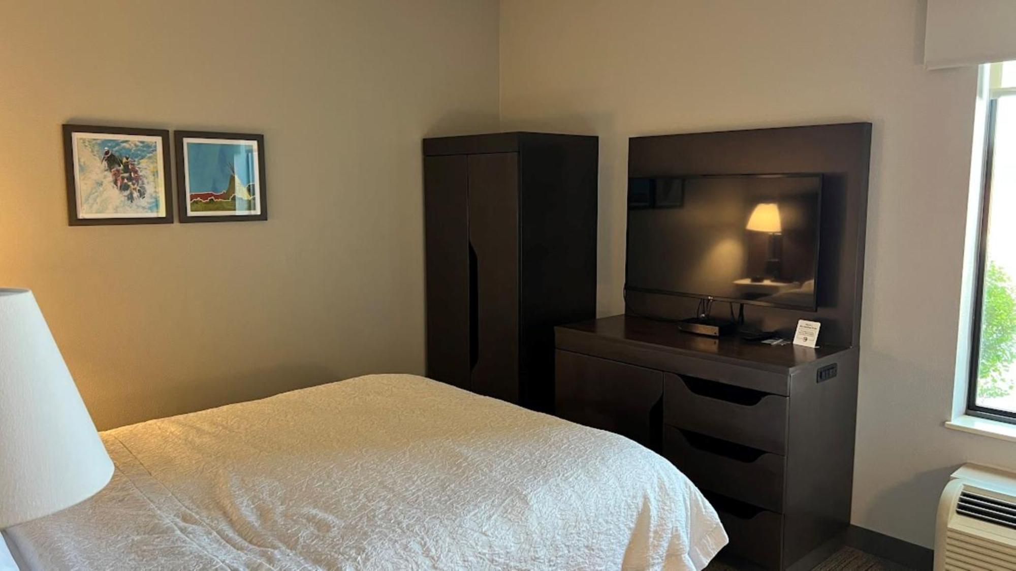 Hampton Inn By Hilton Montrose Buitenkant foto