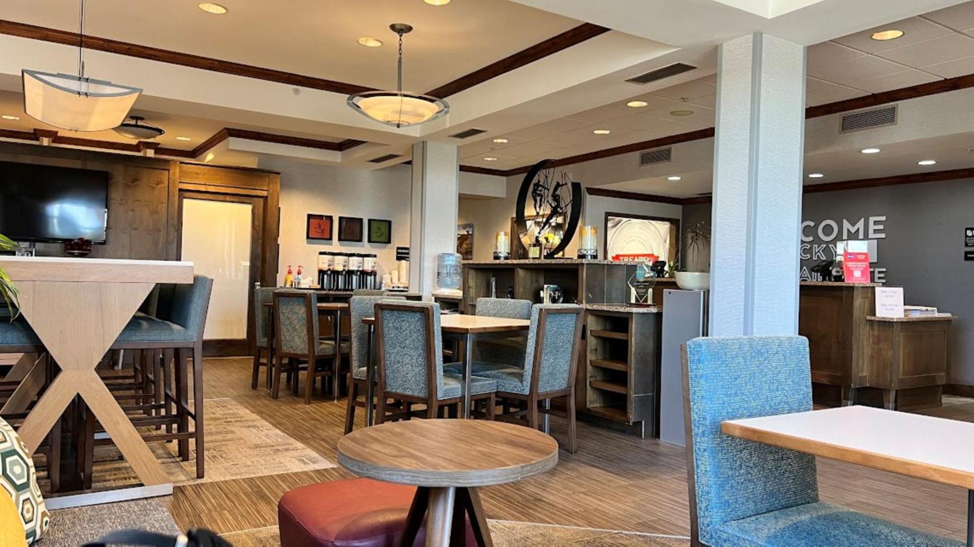 Hampton Inn By Hilton Montrose Buitenkant foto